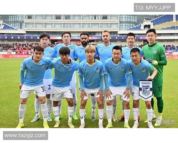 中国足球历史上效力过的知名国外球星完整名单与精彩回顾 中国足球历史上效力过的知名国外球星完整名单与精彩回顾